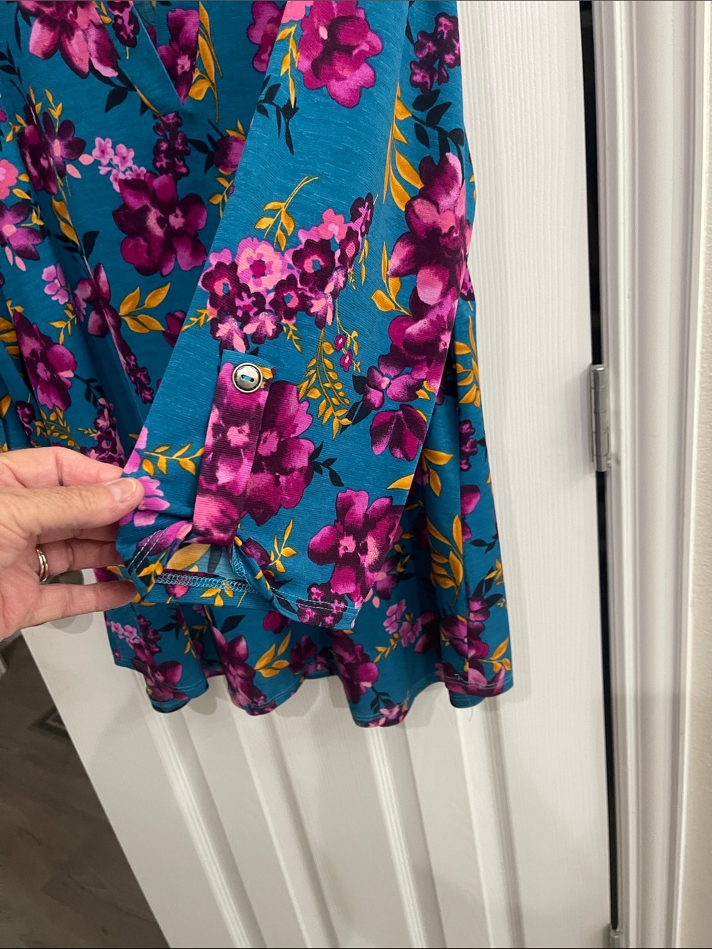 Scarlett Teal Floral Split-Neck Tunic with Magenta Blooms and Mustard Leaves - Picture 3 of 7